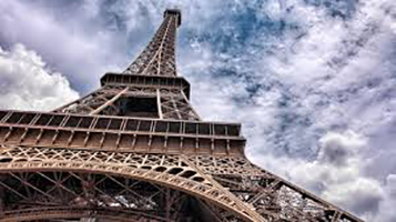 Pied tour eiffel