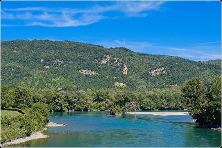 Le Rhône (Rhône, Ain)